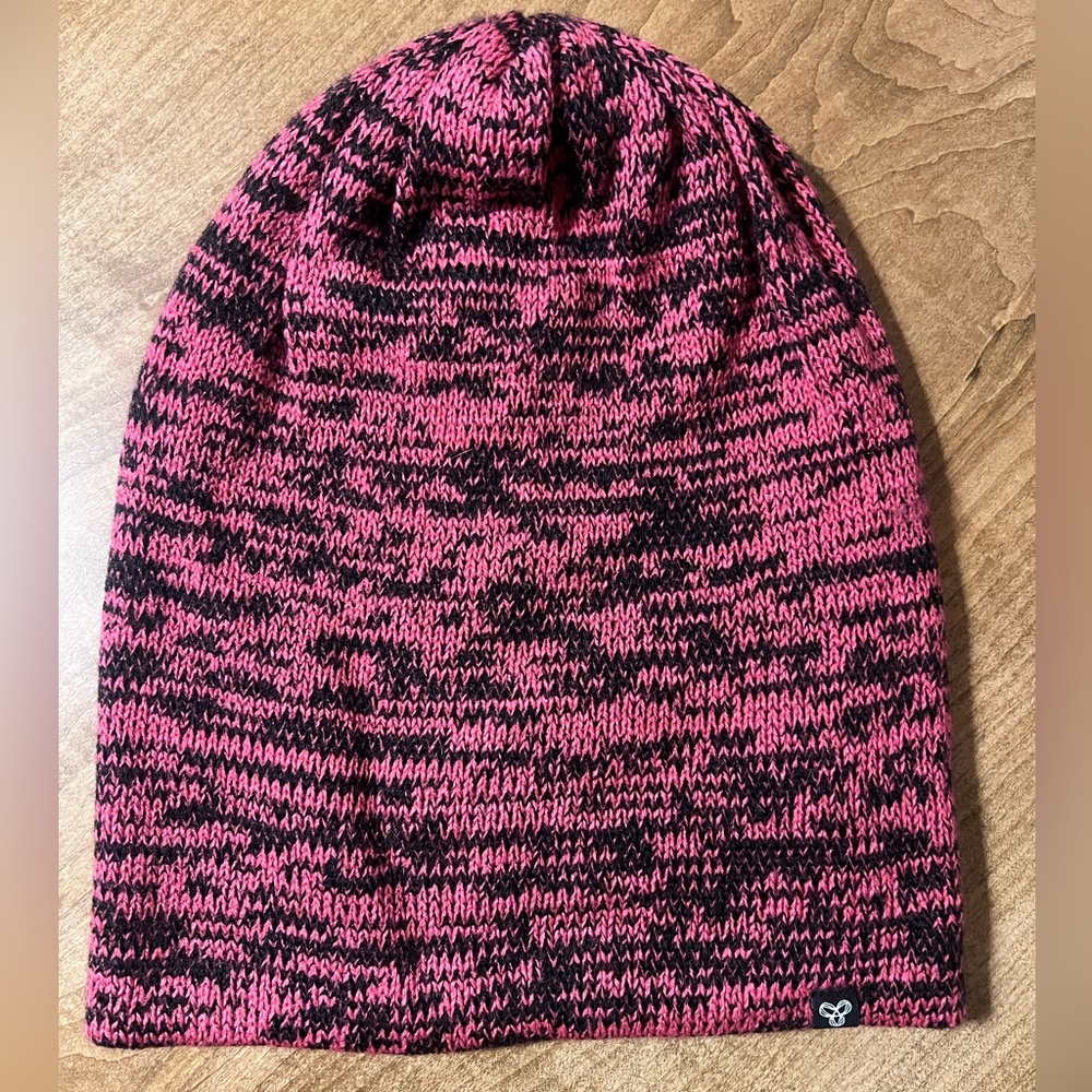 Pink and Black TNA toque!